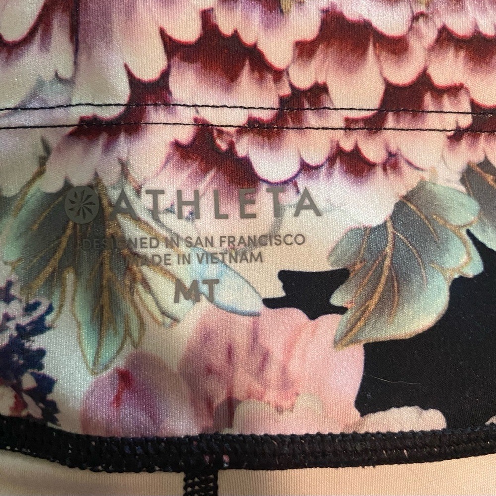 ATHLETA Run Free Garden Party 7/8 Leggings Pants Running Yoga Size:  MT - Picture 12 of 15